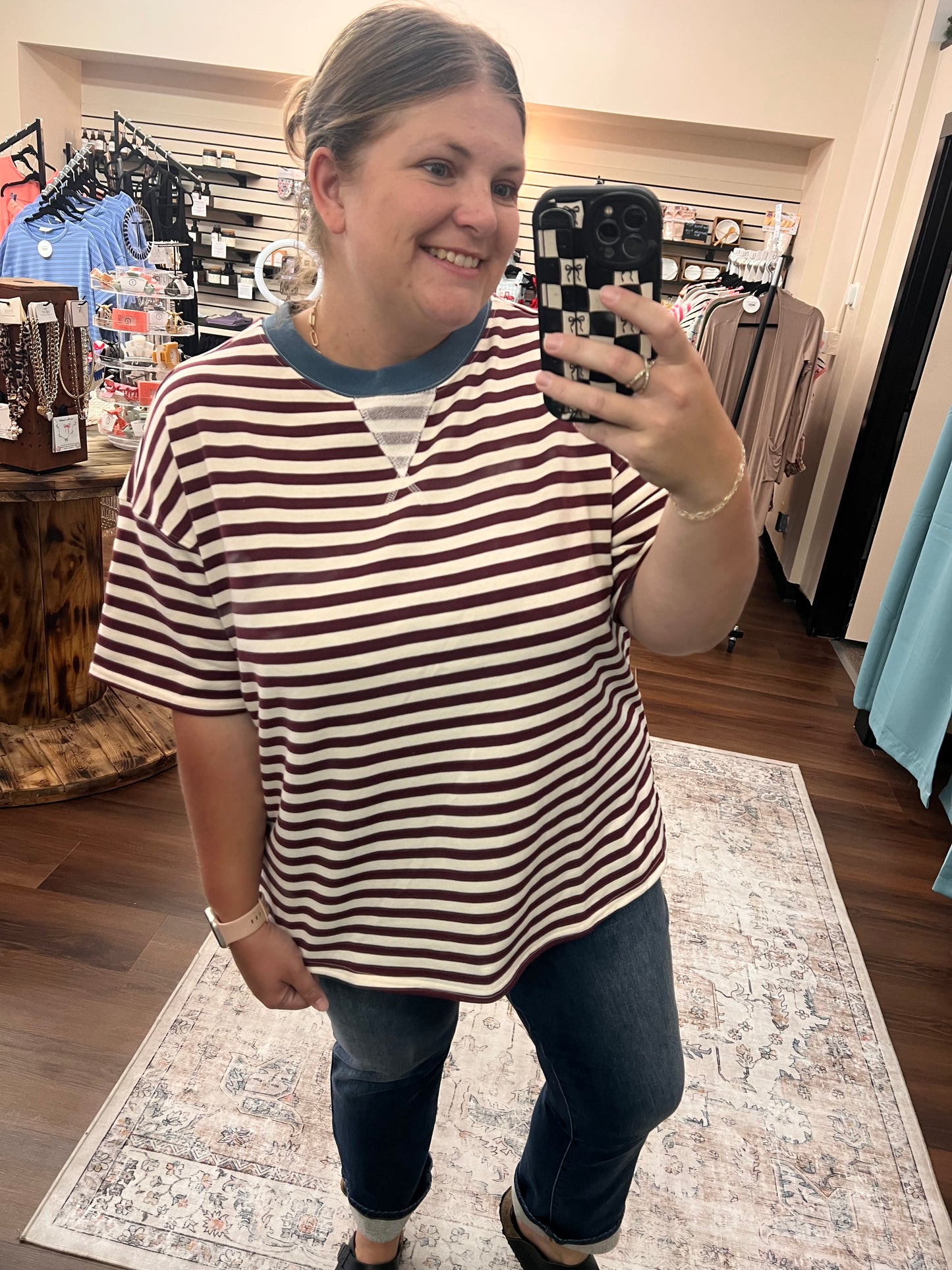 Contrast Collar Tee - Burgundy