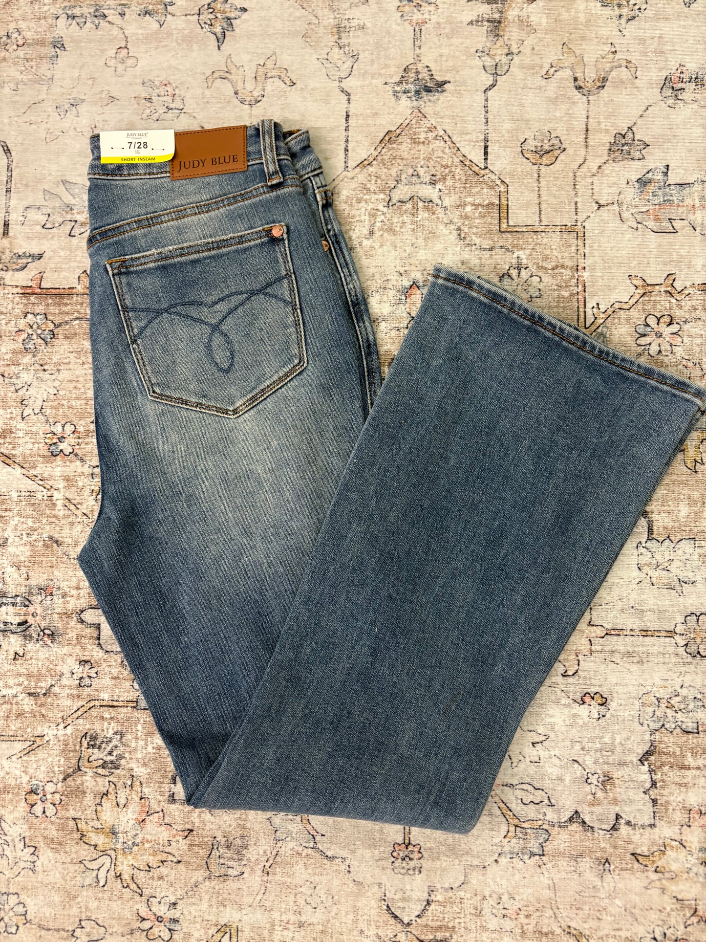 Med Wash Bootcut - REG - 32"