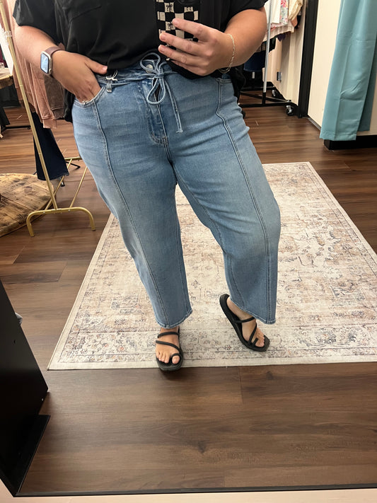 Tie Crop Barrel Jean