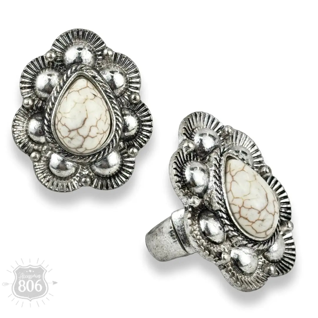 Scalloped Stone Stretch Ring