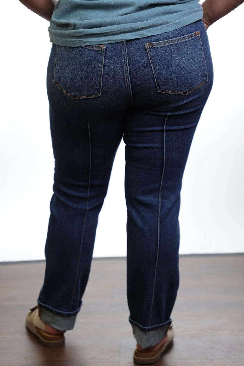 A great straight leg jean with some extra detail! I love the long line seams and cuffed bottom to really elevate the look. These have no distressing and are so comfy