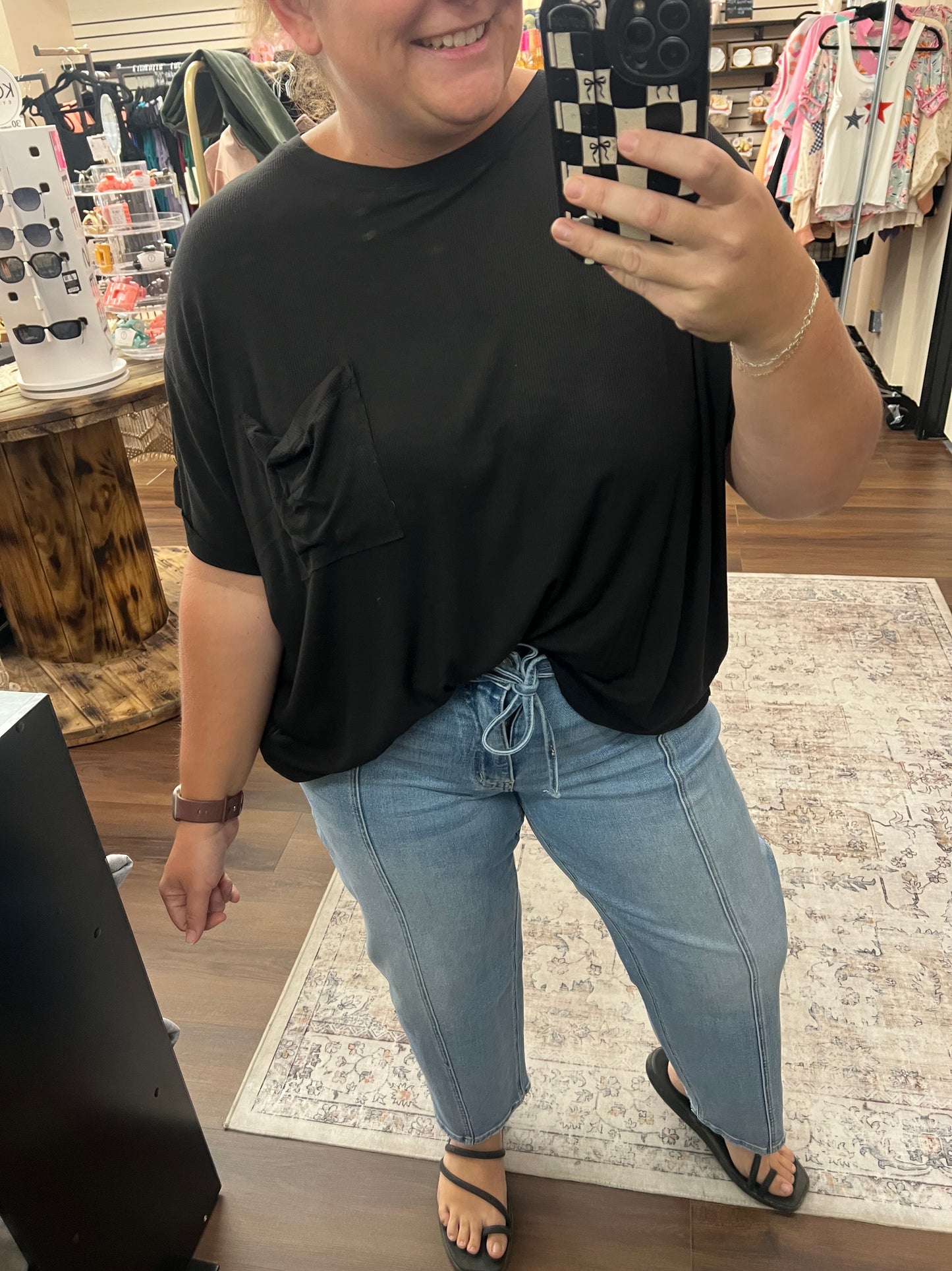 Ribbed Oversized Pocket Tee - Black