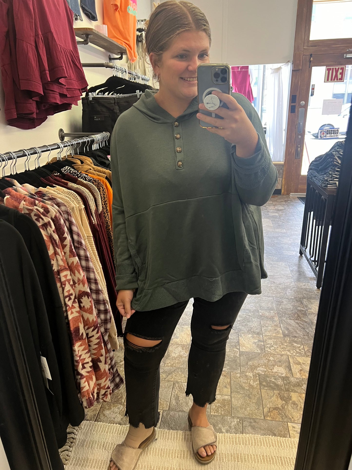 Comfort is all you need to be looking for in this pullover! Long enough to wear with leggings, cute enough to pair with jeans! It's a great fall transition piece and