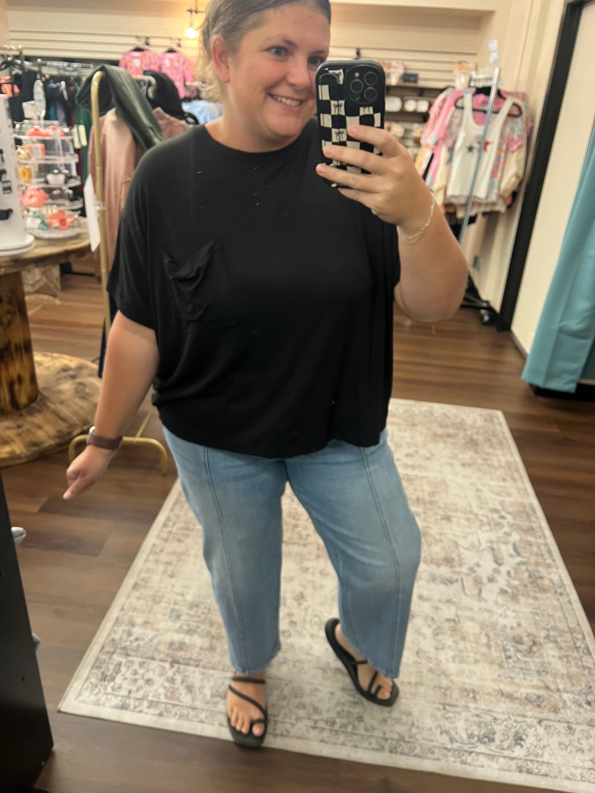 Ribbed Oversized Pocket Tee - Black
