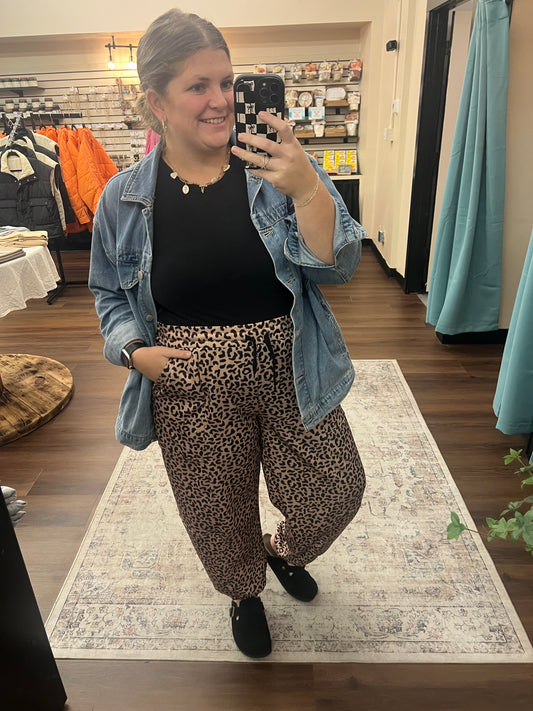 Coco Leopard Joggers