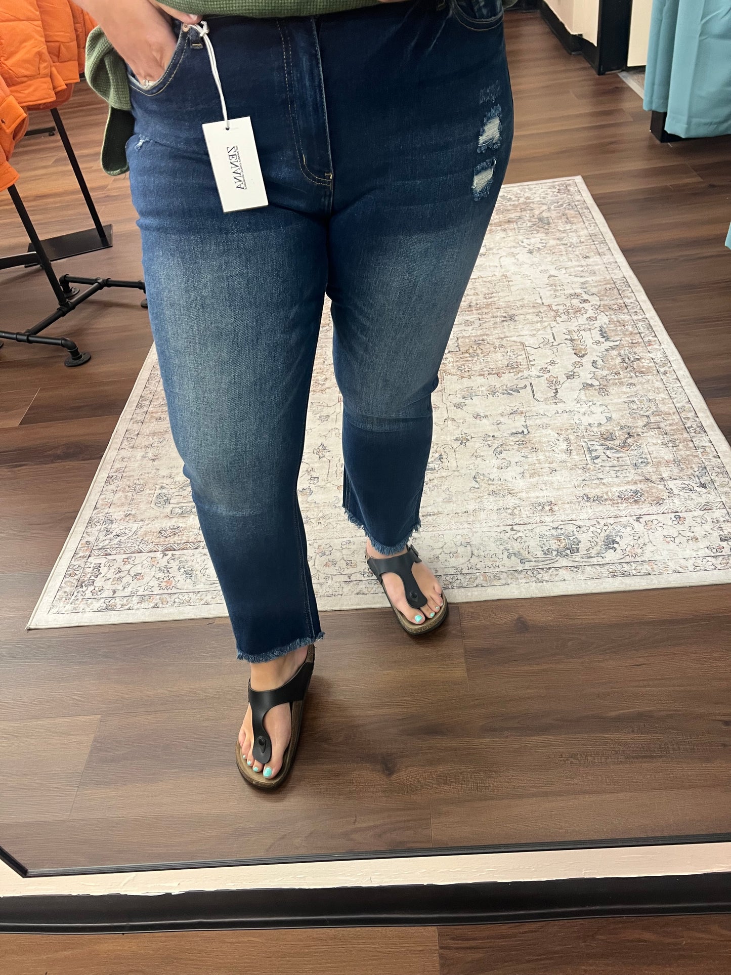 Dark Straight Cropped Jean