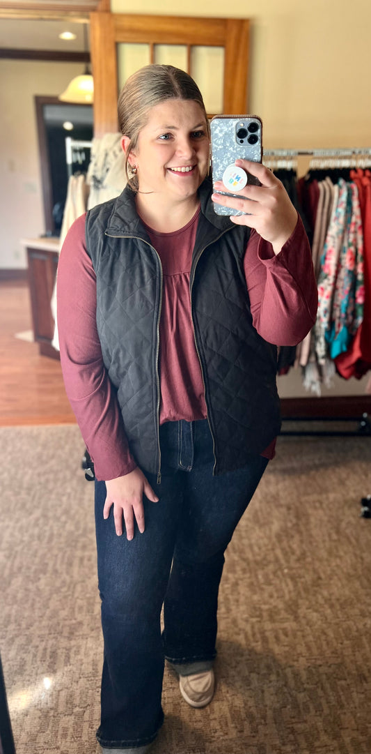 Lightweight Quilted Vest